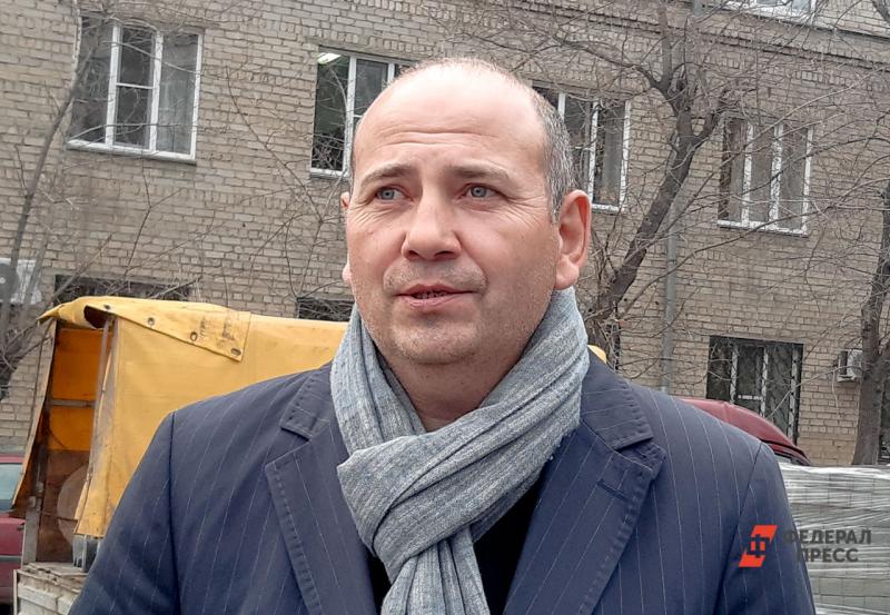 Виктор Ереклинцев, как и остальные главы районов, смог сохранить за собой пост