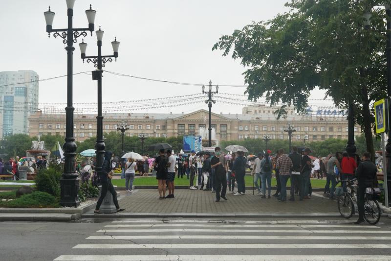 Значительно меньше людей вышли на акцию в Хабаровске