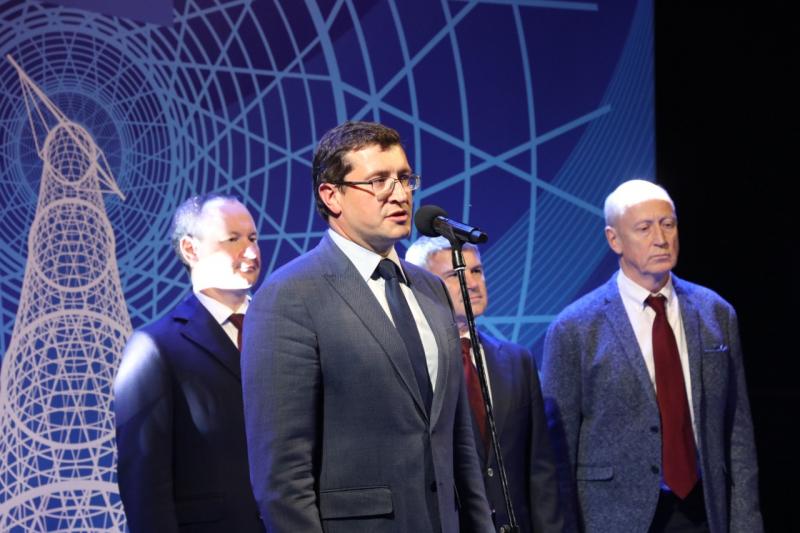 Участниками церемонии стали губернатор Нижегородской области Глеб Никитин и другие высокие гости