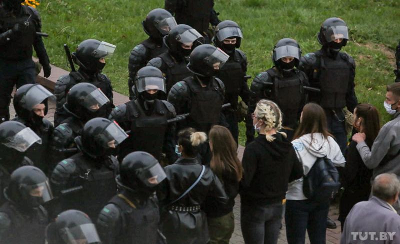 В Минске задержано около 140 протестующих