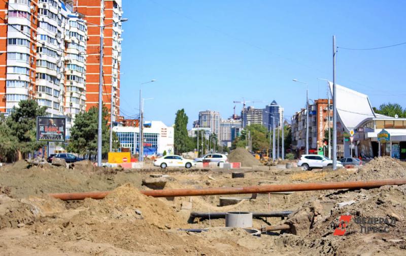 В Екатеринбурге отремонтировали 90% дорог от плана на 2020 год