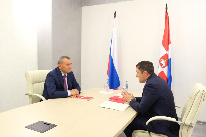 Махонин и Борисов обсудили вопросы развития прикамского ОПК