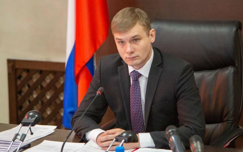 Депутаты затребуют у главы Хакасии Валентина Коновалова отчет о бюджетных расходах