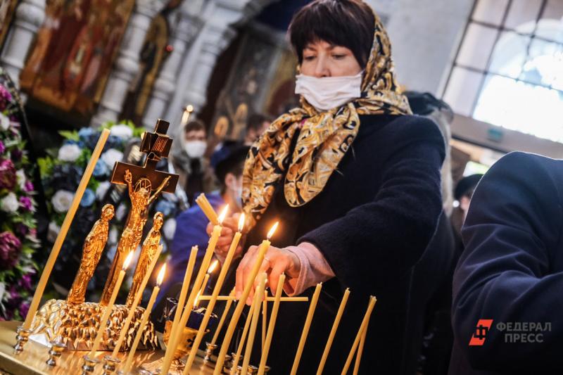 В РПЦ надеются, что храмы не придется закрывать из-за роста заболеваемости COVID-19