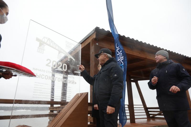 Запуск моста даст возможность доставлять грузы и пассажиров из Енисейска в поселок Северо-Енисейский до 4 раз быстрее