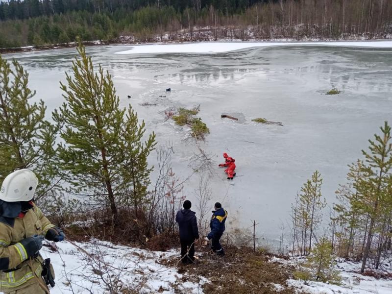 В Волчанске мужчина погиб во время рыбалки на первом льду