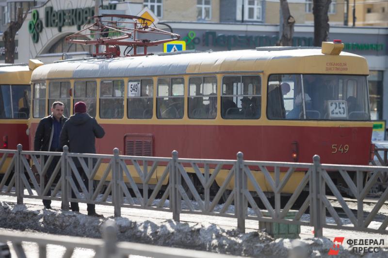 В Екатеринбурге в выходные изменят схему движения трамваев