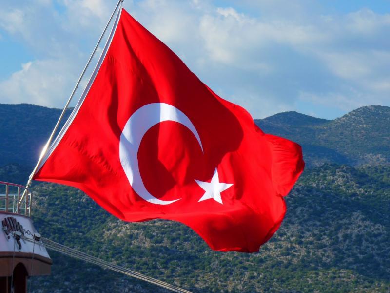 24 человека погибли при землетрясении в Турции