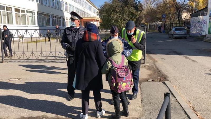 Мероприятие прошло возле школ в трех районах Екатеринбурга