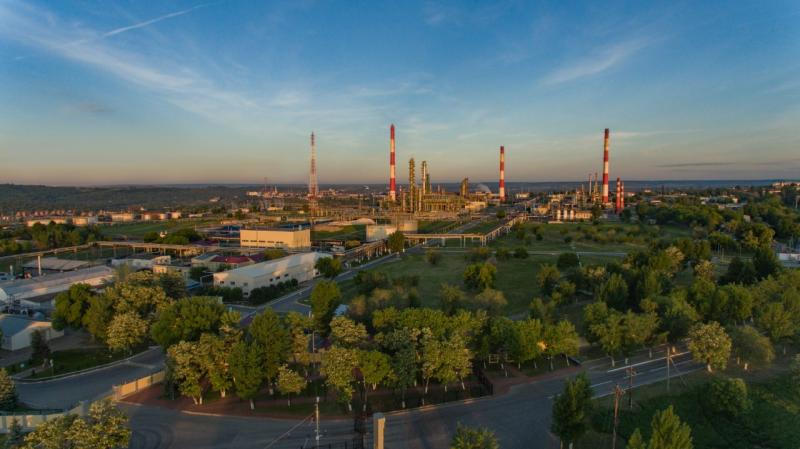 Саратовский НПЗ признан лучшим предприятием в области нефтепереработки