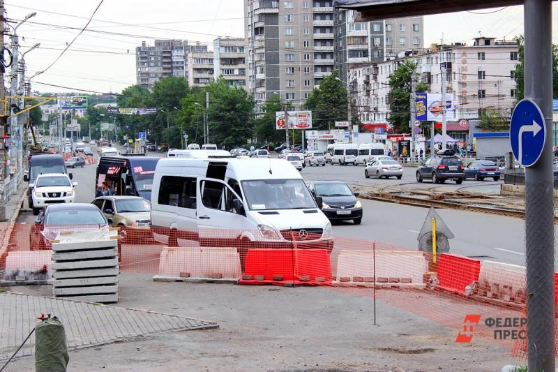 Водители маршрутных такси в Челябинске отказались выходить в рейс
