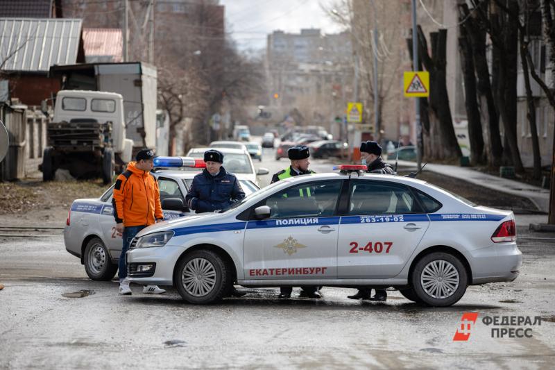 В Екатеринбурге инспекторы ГИБДД устроили погоню за нарушителем со стрельбой