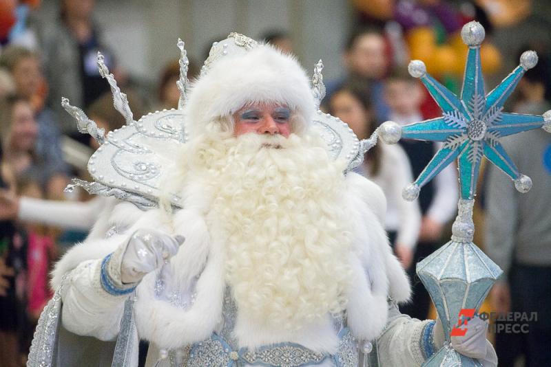 Россияне просят Деда Мороза о гаджетах и здоровье