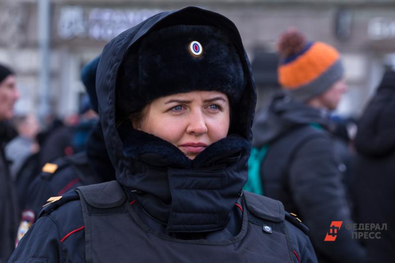 На митинг в Хабаровске вышли 200 человек