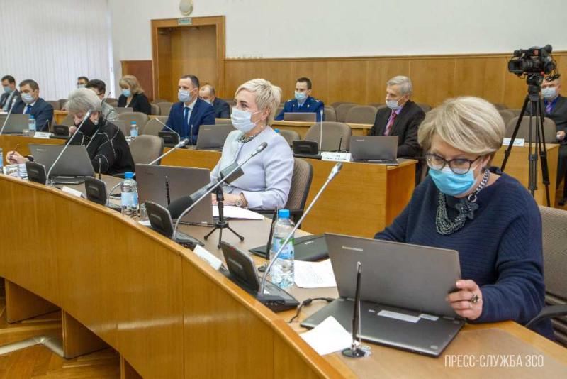 Бюджет Вологодской области рассматривали на заседаниях комитетов ЗСО