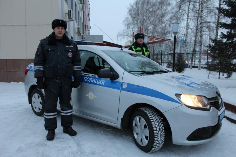 В Кузбассе полицейские помогли доставить ценный груз в Красноярск