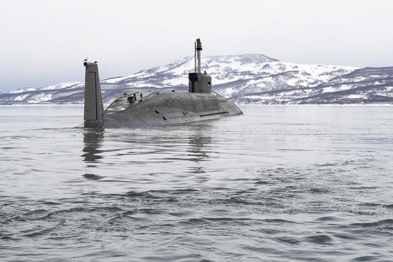 Атомный подводный крейсер «Владимир Мономах» произвел запуск ракет
