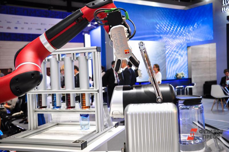Приглашенные эксперты обсудили глобальную и национальную повестку развития робототехники