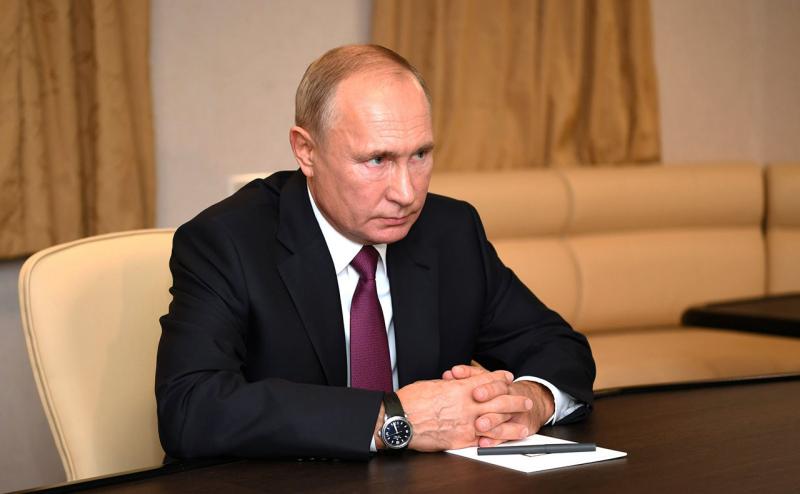 Президент Владимир Путин назвал важной задачей продвижение русского языка