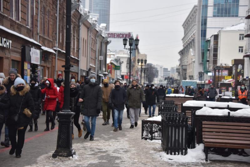 В Екатеринбурге протестующие разошлись по городу