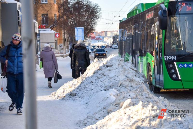 В Екатеринбурге из-за ЧП с пассажирами большие автобусы станут обязательными