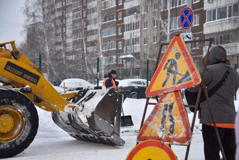 Екатеринбургские власти назвали главную проблему при уборке снега