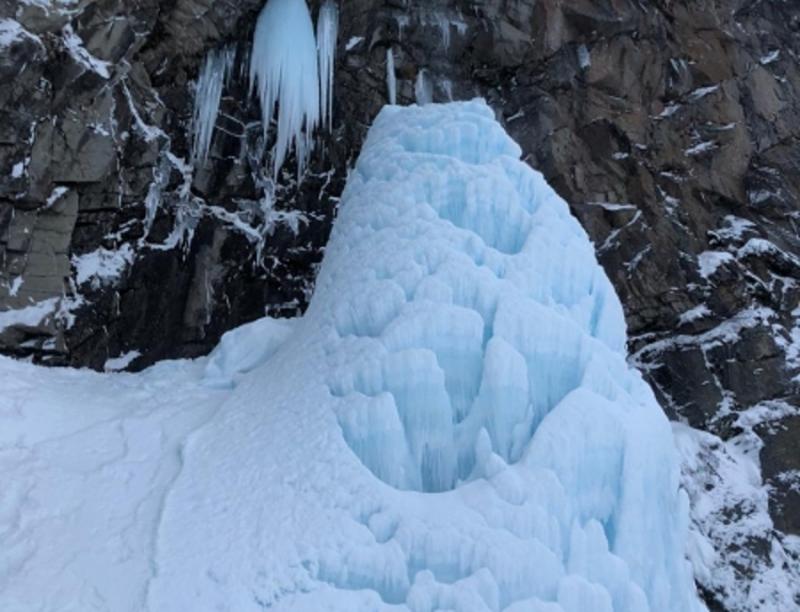 На Камчатке на туриста рухнула ледяная глыба