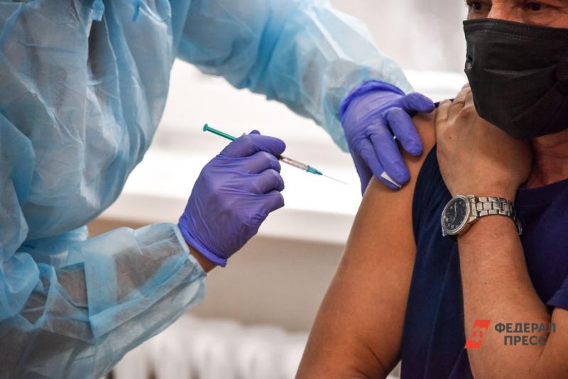 Вакцину против коронавирусной инфекции получили более 4 тысяч нижегородцев