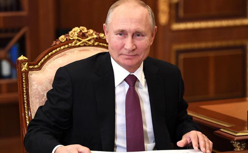 Путин поприветствовал участников Гайдаровского форума