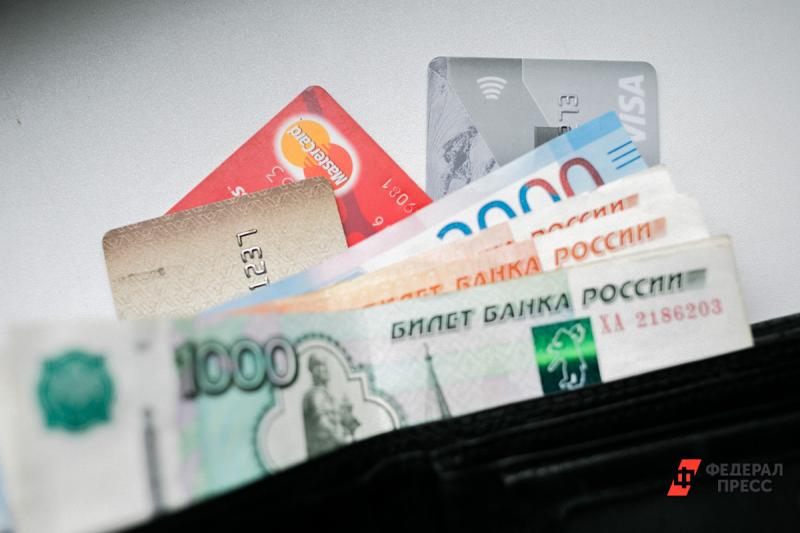 Екатеринбурженка отдала фейковым сотрудникам банка более миллиона рублей