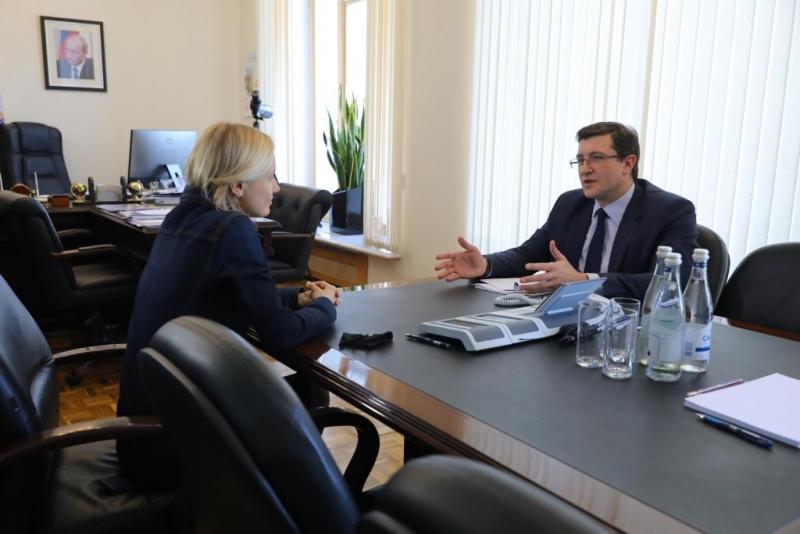 Глеб Никитин обсудил проблемы сферы образования с исполнительным директором Российского движения школьников Ириной Плещевой
