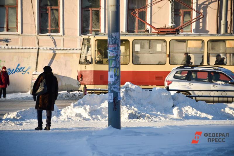Жители Екатеринбурга жалуются на работу трамваев