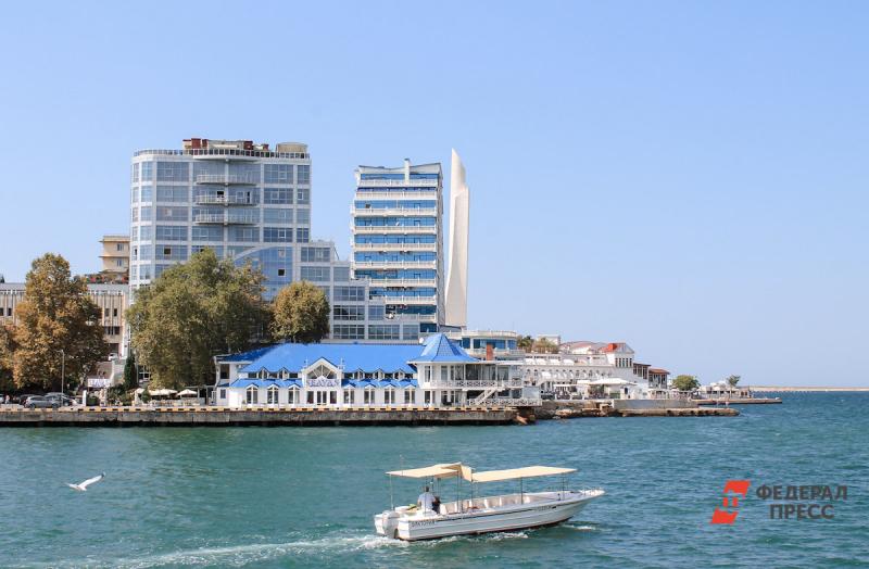 В 25 из 28 апартаментов комплекса на болгарском побережье Черного моря живут члены влиятельнейших российских семей