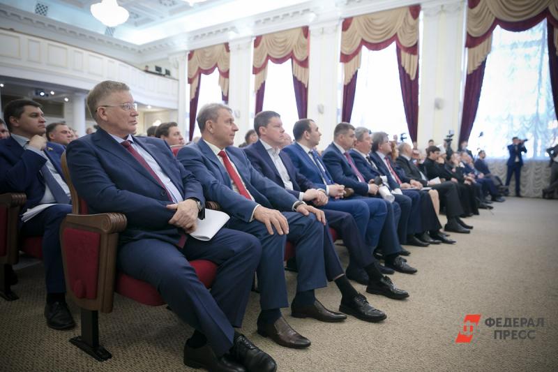 Депутаты заксобрания на Южном Урале вернулись к очным заседаниям