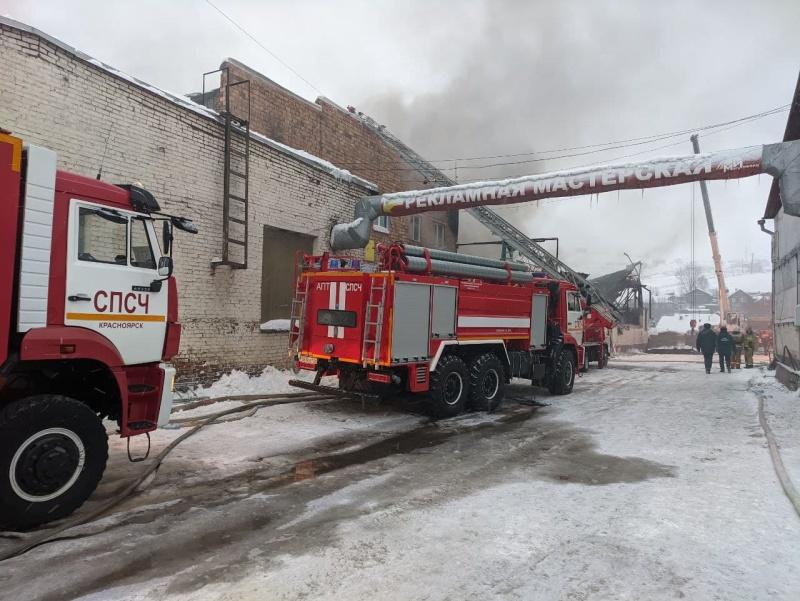 Единороссы решат, чем помочь семьям погибших в Красноярске пожарных