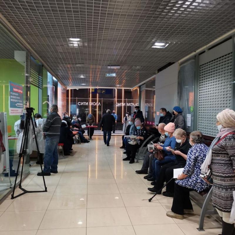 Около новокузнецкого торгового центра откроют передвижные пункты для флюорографии и маммографии