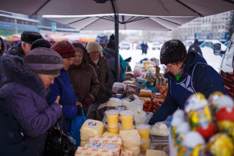 Посетителям продуктовой ярмарки в Новокузнецке будет тепло