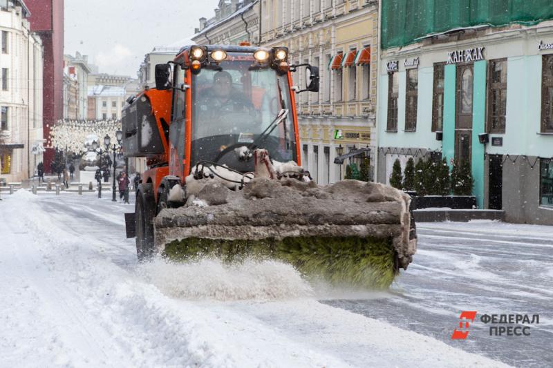 В Екатеринбурге анонсировали эвакуацию машин из-за уборки снега