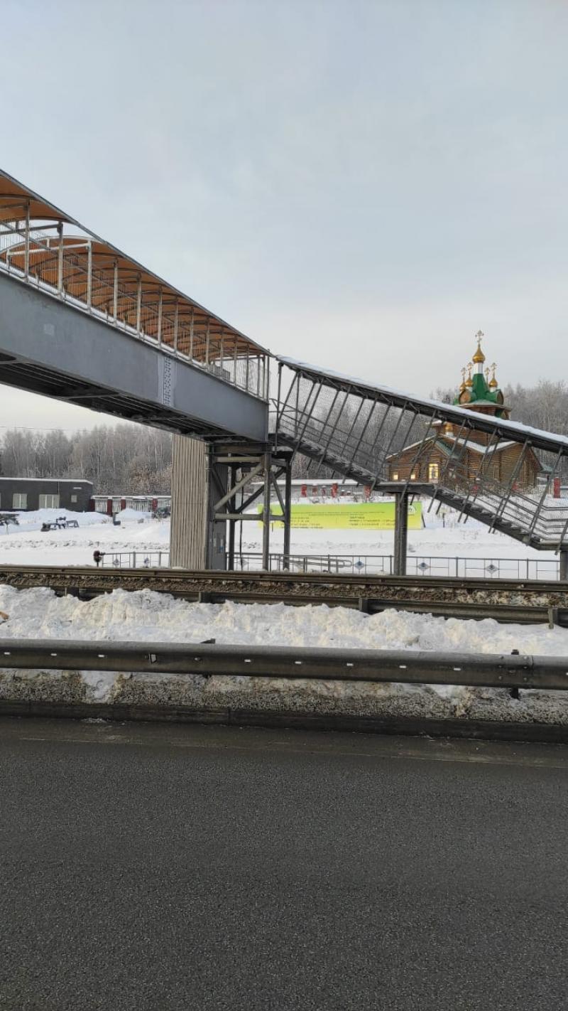 Под Екатеринбургом восстановили рухнувший из-за грузовика мост