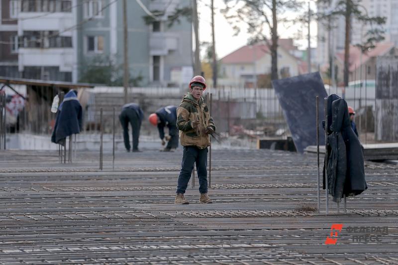 Уральские строители просят вице-премьера РФ пересмотреть миграционную политику