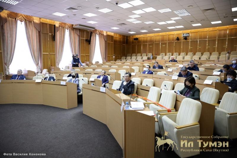 В Якутии планируют на треть сократить число депутатов