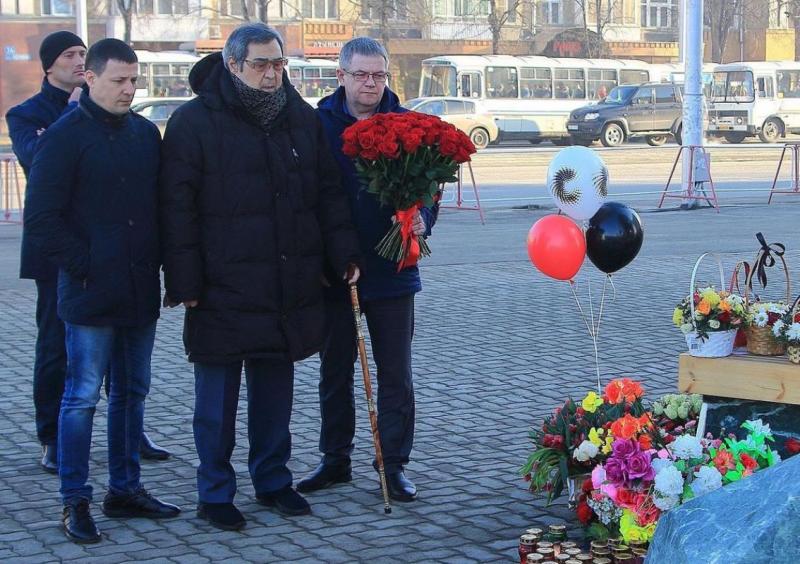 Аман Тулеев считает, что «Зимнюю вишню» в Кемерове, вероятно, подожгли