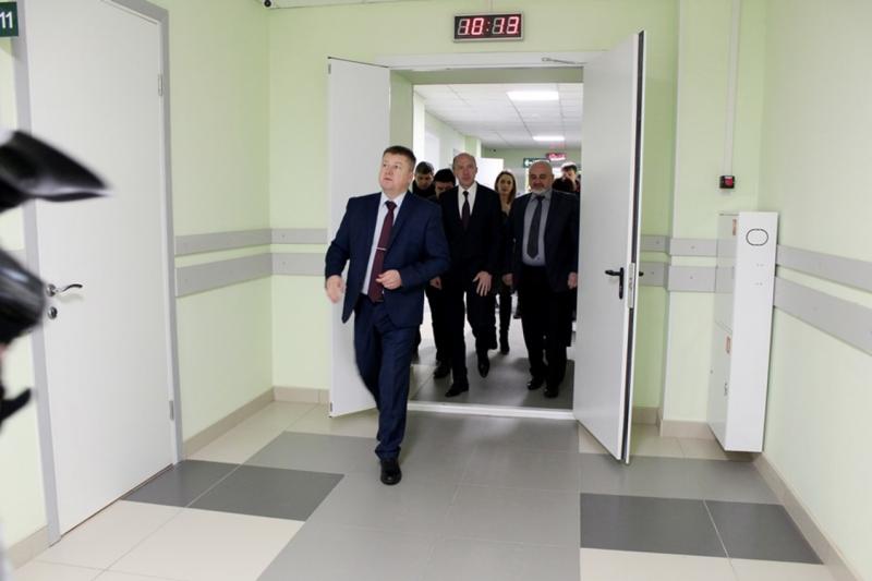 Министр здравоохранения Республики Алтай Сергей Коваленко и его помощник Рустам Туюнчеков были задержаны в среду