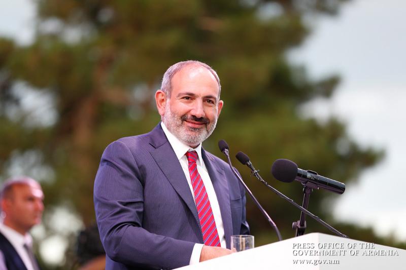 Пашинян объявил о внеочередных парламентских выборах в Армении