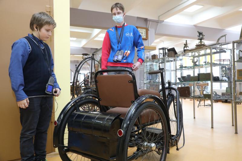 В Нижегородском техническом музее презентовали специальный аудиогид для слепых и слабовидящих жителей