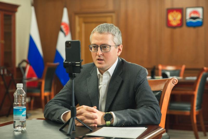 Губернатор Владимир Солодов