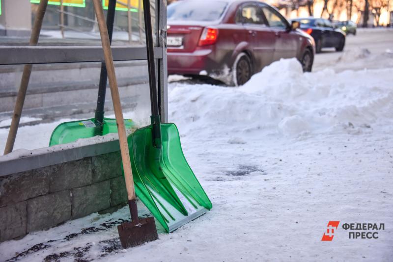 Екатеринбургский фотограф решением суда будет убирать снег