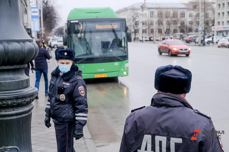 В развитых мегаполисах за превышение наде на 3-5 километров в час инспектор уже может оштрафовать водителя