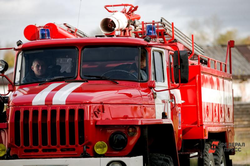 В Свердловской области пожарным предлагают ежемесячную зарплату в 34 тысячи рублей