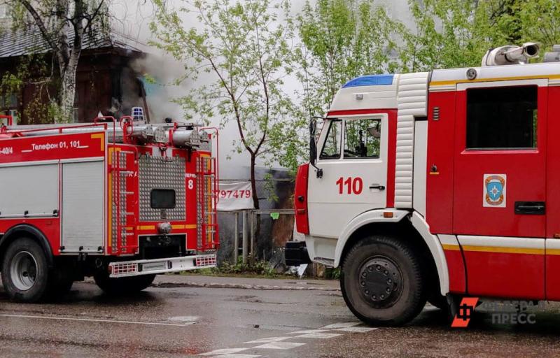 Пожар на Орловской в Екатеринбурге локализован